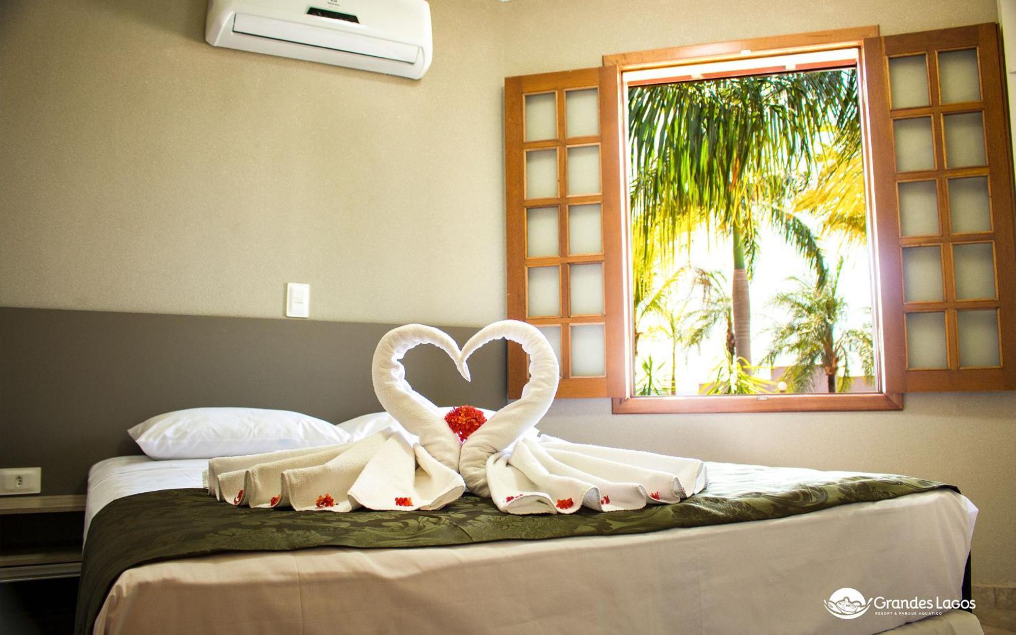 Grandes Lagos Resorts E Parque Aquatico Santa Clara d'Oeste Zimmer foto