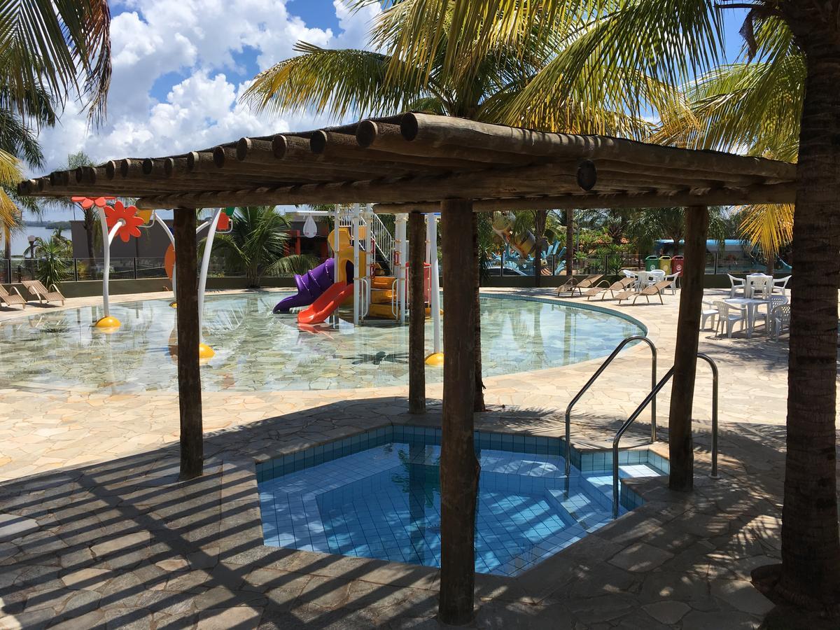 Grandes Lagos Resorts E Parque Aquatico Santa Clara d'Oeste Exterior foto