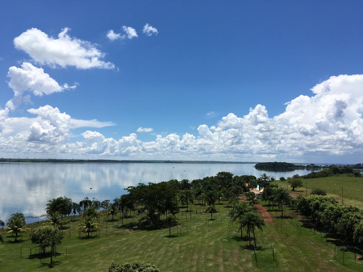 Grandes Lagos Resorts E Parque Aquatico Santa Clara d'Oeste Exterior foto