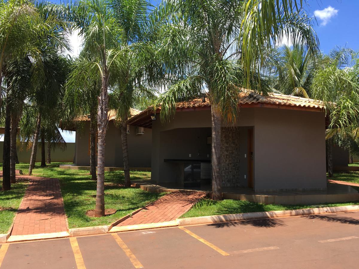 Grandes Lagos Resorts E Parque Aquatico Santa Clara d'Oeste Exterior foto